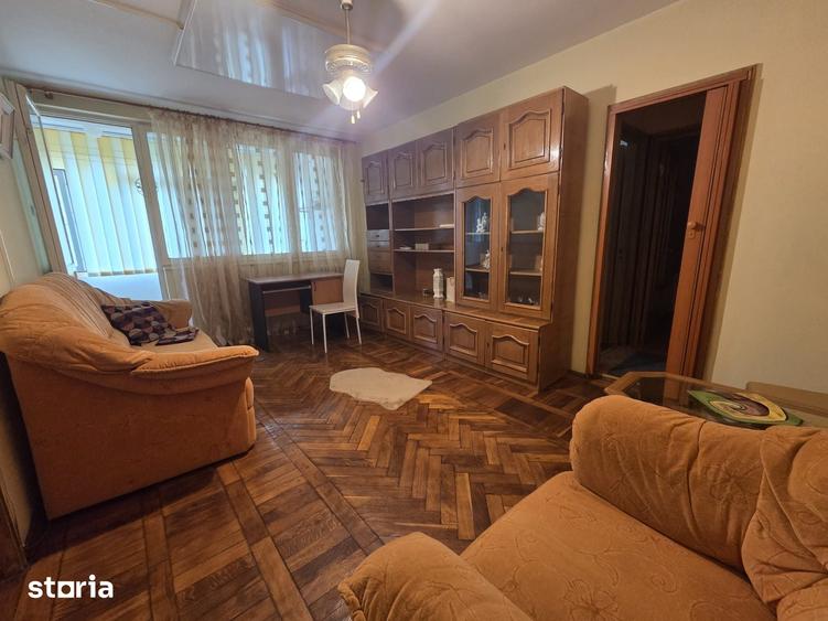 Apartament cu 2 camere semidecomandat în Țiglina 3