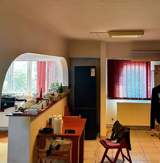 Apartament cu 3 camere decomandat, mobilat în Gara