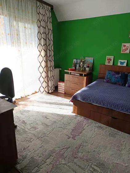 Casă cu Teren 698 Mp în Albert