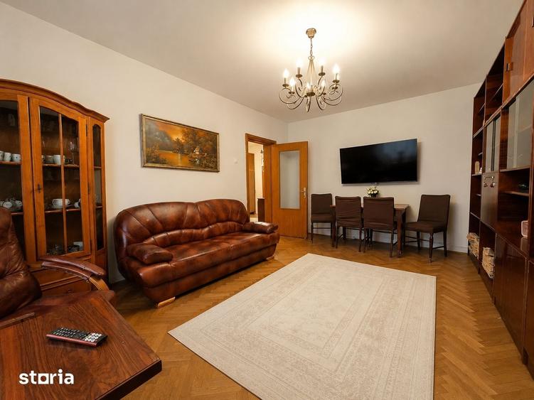 Apartament cu 3 camere decomandat în Bistrița Lac