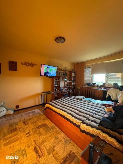 Apartament cu 3 camere decomandat, mobilat în Giurgiului