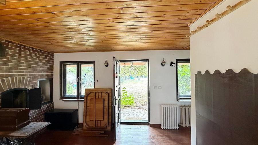 Casă individuală cu 9 camere cu Canalizare în Hărman