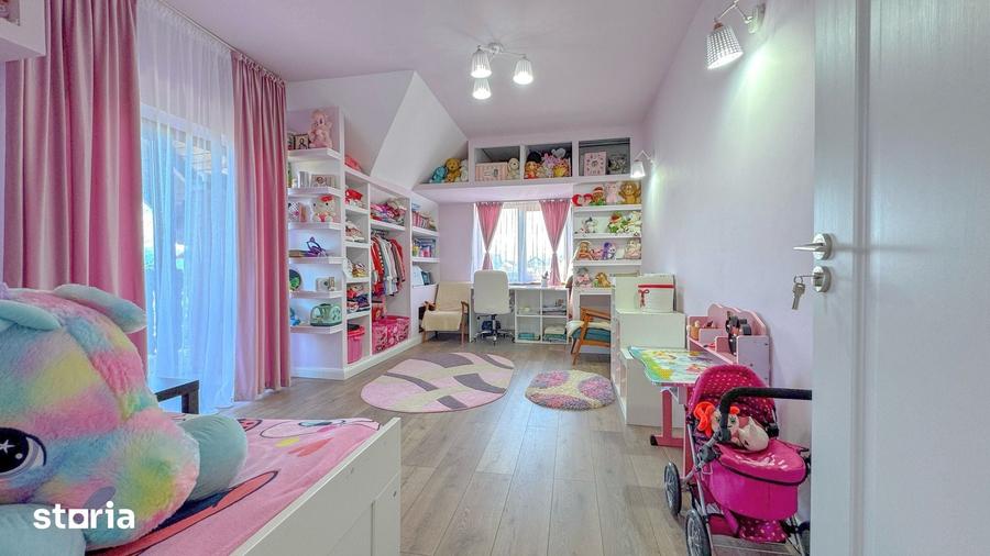 Casă cu 5 camere cu Teren 578 Mp în Bod
