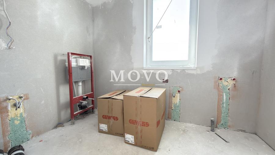 Duplex cu 3 camere cu Canalizare în Moșnița Nouă