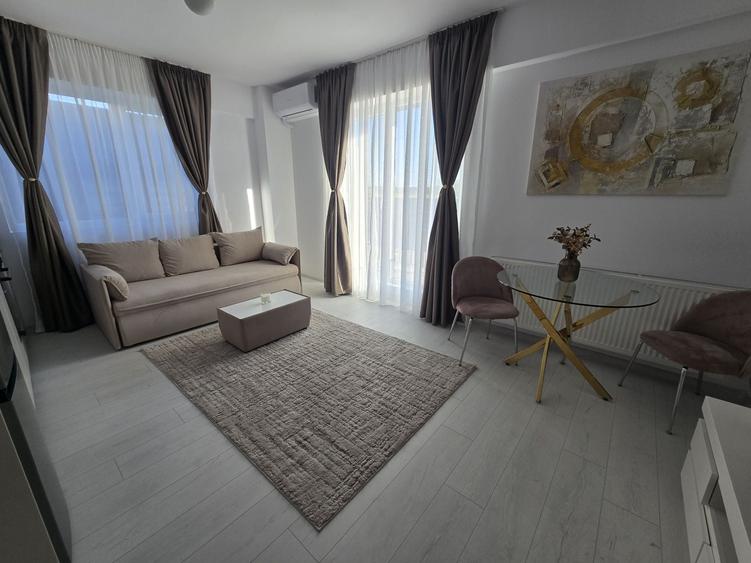 Apartament cu 2 camere decomandat în Central