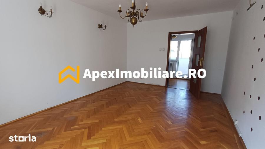 Apartament 4 camere de vanzare Unirii Parcare Privata / Garaj - 6