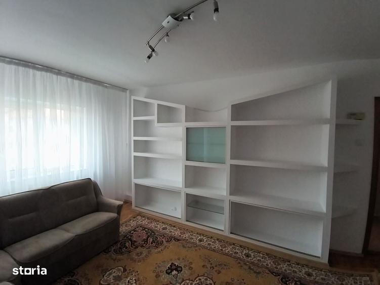 Apartament cu 3 camere decomandat în Sfântu Ilie