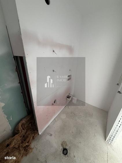 Apartament cu 3 camere în Mihai Bravu