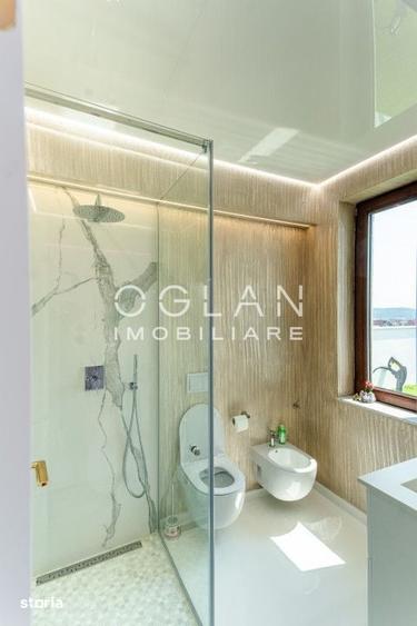 Apartament cu 4 camere în Central