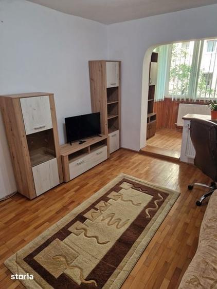 Apartament de inchiriat 2 camere zona Astra - 1