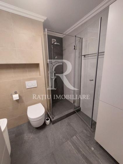 Apartament cu 2 camere decomandat în Cantemir