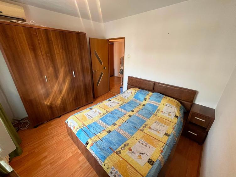 Apartament cu 2 camere decomandat în Drumul Taberei