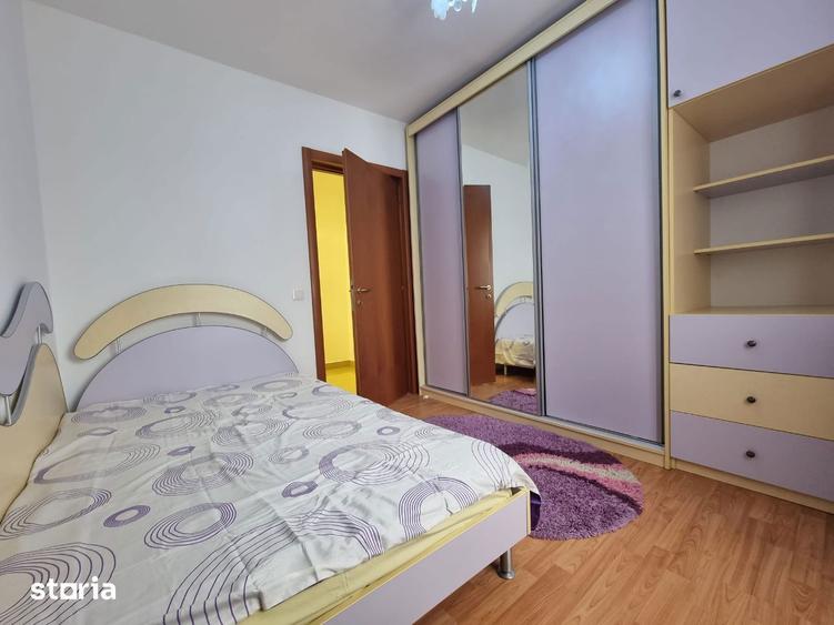 Apartament cu 4 camere decomandat în Matei Voievod
