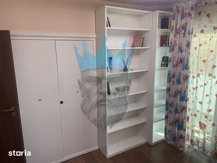 Apartament cu 3 camere în Aviatorilor