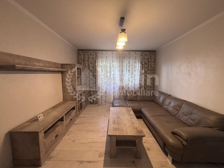 Apartament cu 3 camere semidecomandat, mobilat în Mănăștur