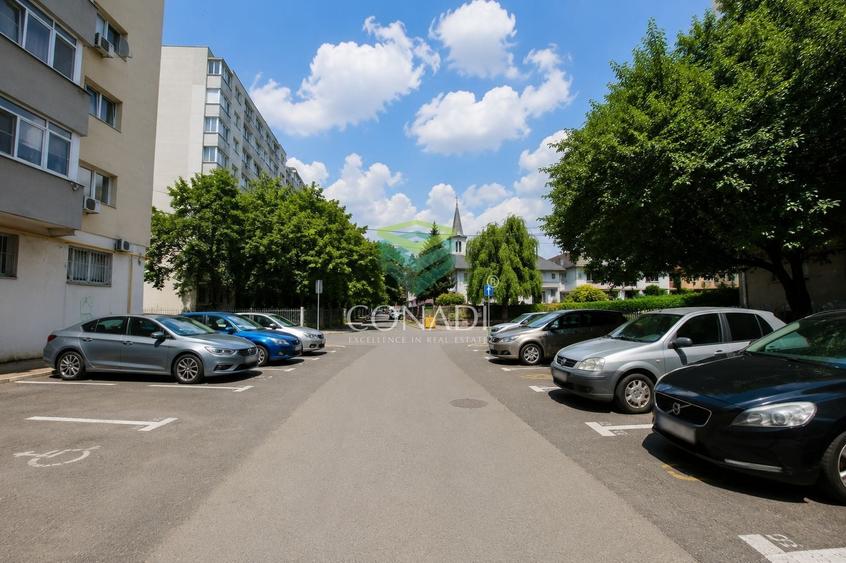 Garsonieră decomandată, mobilată în Dristor