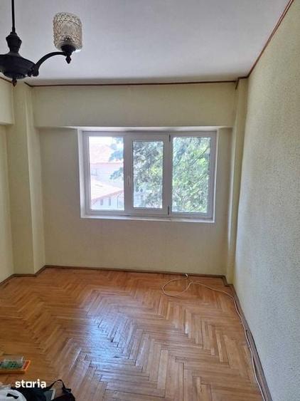 Apartament cu 4 camere în Central