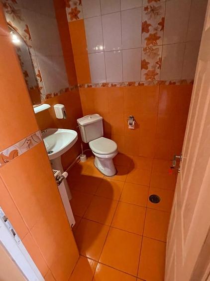 Spațiu comercial, de 82 mp, în Central