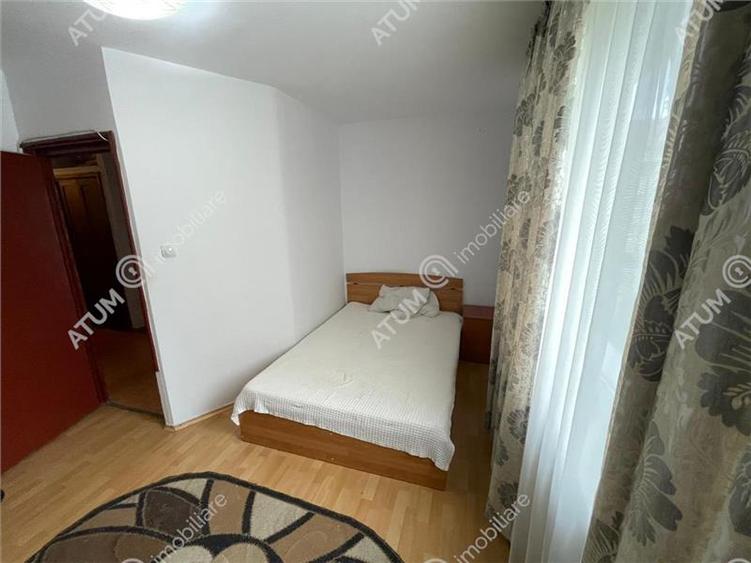 Apartament cu 2 camere decomandat, mobilat în Terezian
