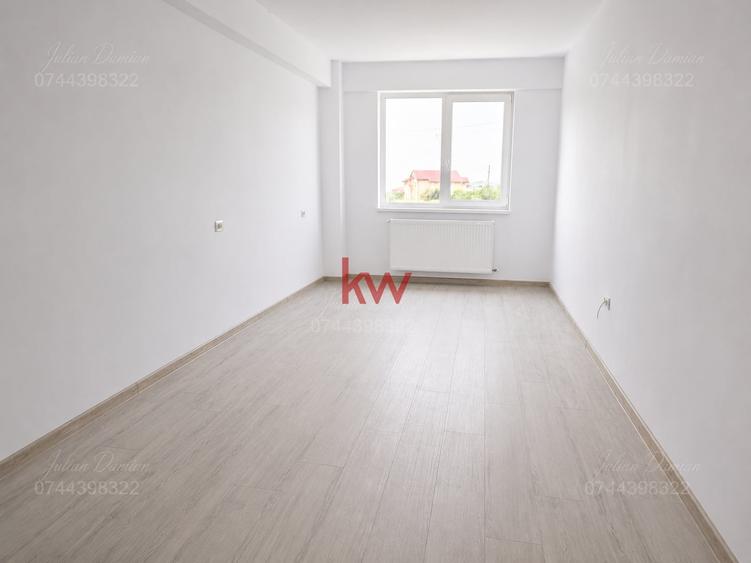 Apartament cu 3 camere decomandat în Valea Lupului