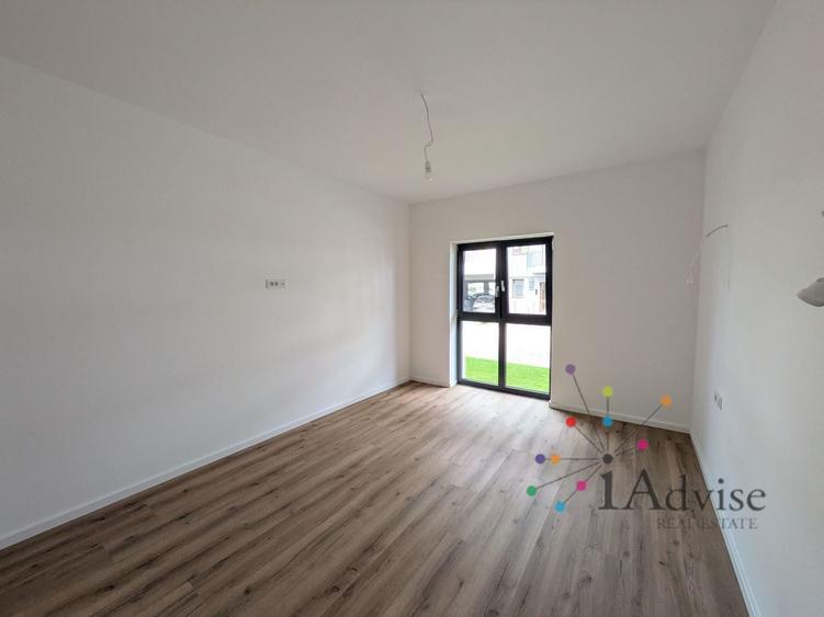 Apartament cu 2 camere decomandat în Tractorul