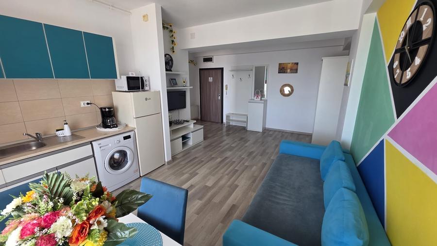 Apartament cu 2 camere semidecomandat în Central
