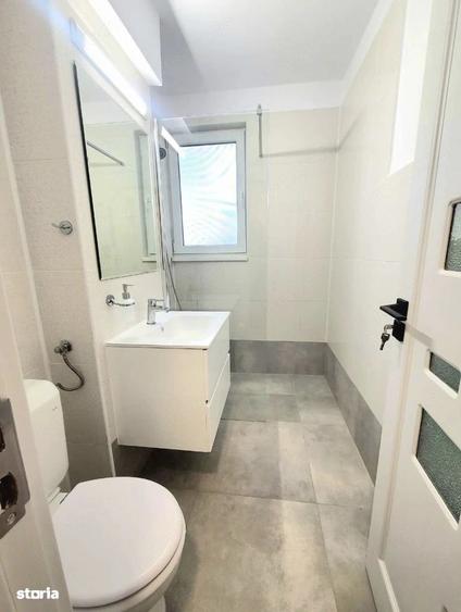 Apartament cu 2 camere decomandat în Cornișa