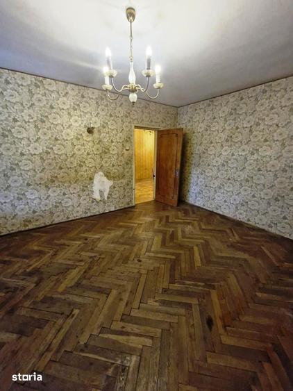 Apartament cu 3 camere decomandat în Grivița