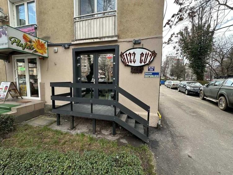 Spațiu comercial, de 43 mp, în Central