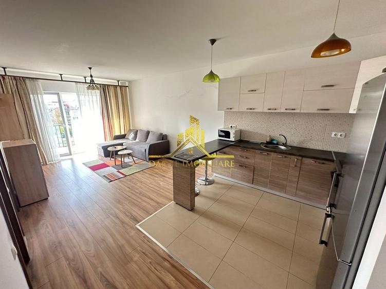 Apartament cu 2 camere semidecomandat, mobilat în Bună Ziua