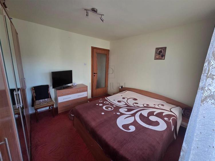 Apartament cu 2 camere decomandat, mobilat în Aradului