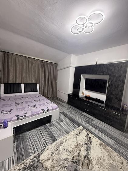Apartament cu 2 camere decomandat în Ostroveni