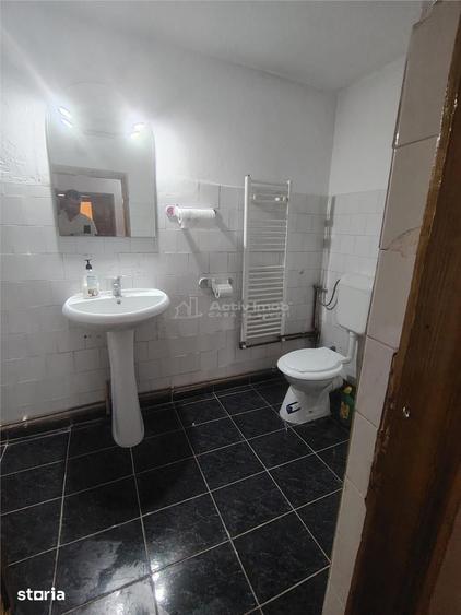 Casă cu 3 camere cu Teren 100 Mp în Central