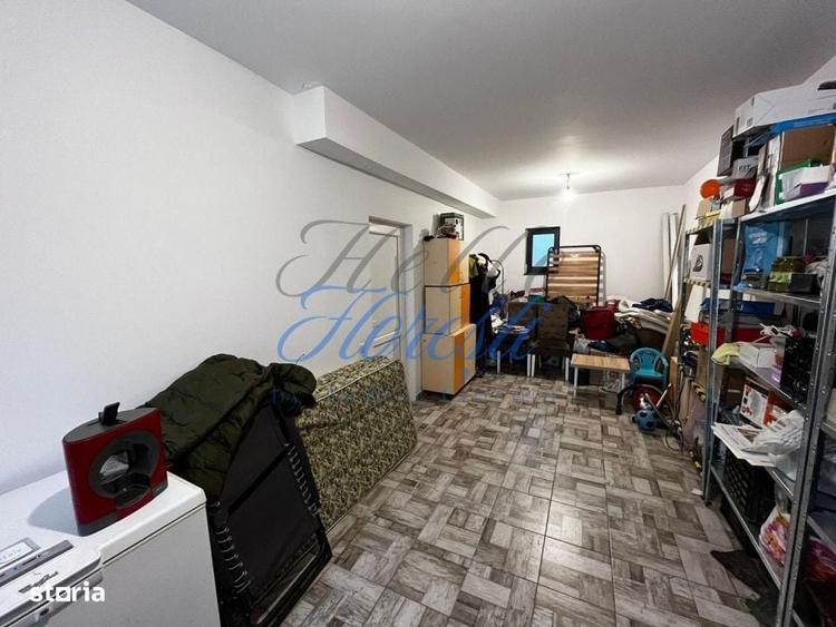 Casă cu 4 camere în Sânnicoară