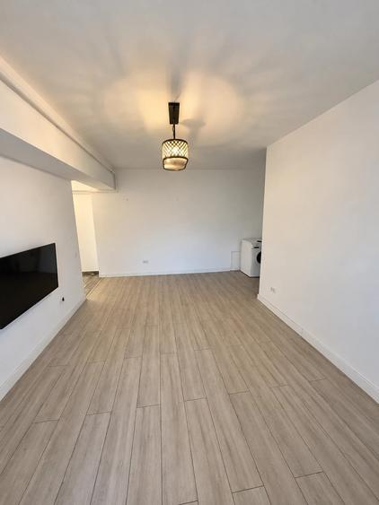 Apartament cu 2 camere decomandat în Bucium