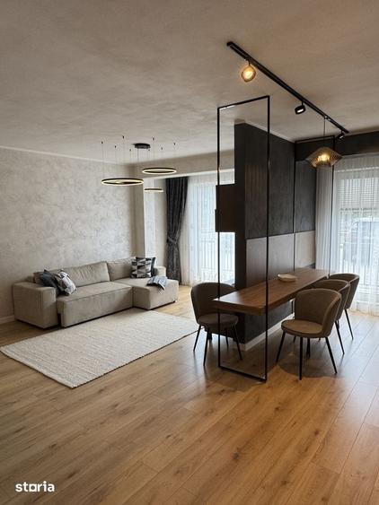 Apartament cu 2 camere decomandat în Tractorul