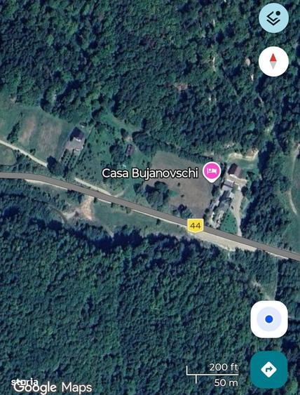 Teren de 3000 mp, în Sucevița