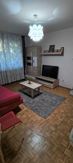 Apartament cu 2 camere semidecomandat în Exterior Vest