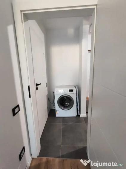 Apartament cu 2 camere semidecomandat în Florești