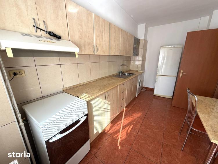 Apartament cu 2 camere decomandat, mobilat în Cantemir