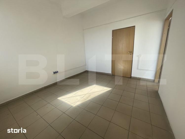 Spațiu comercial, de 36 mp, în Central