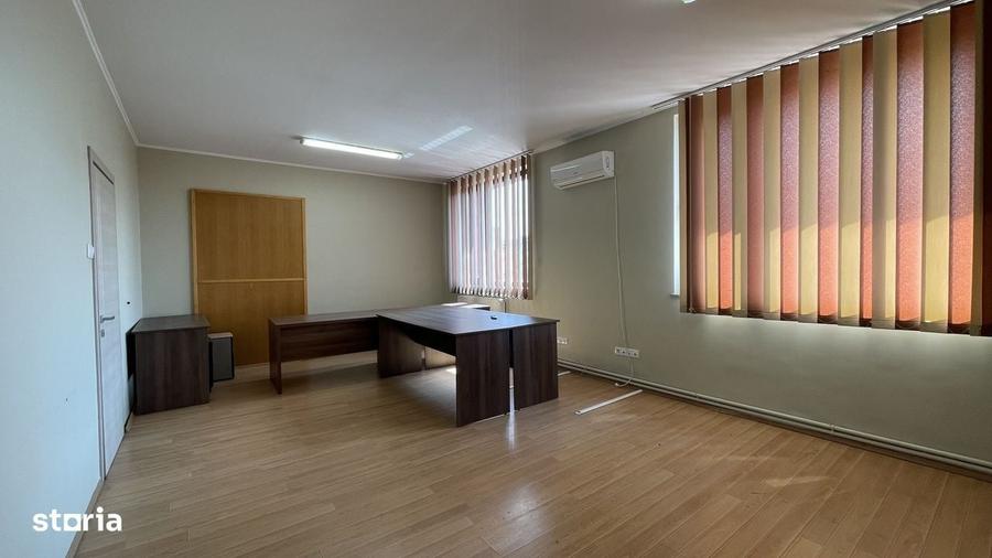 Spațiu comercial, de 37 mp, în Iosia