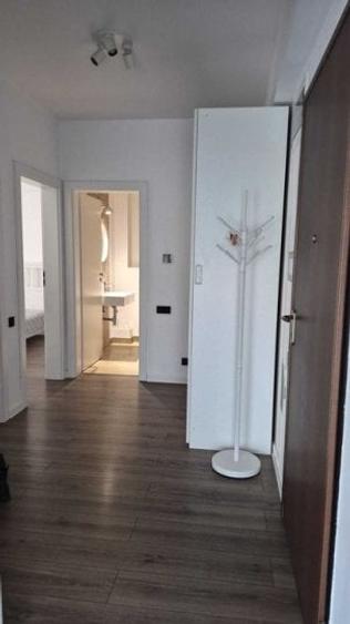 Apartament cu 2 camere decomandat, mobilat în Dristor