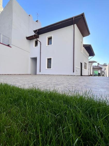 Casă individuală cu 6 camere cu Teren 375 Mp în Grădina Icoanei