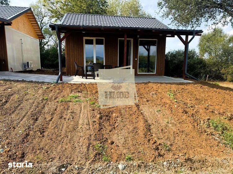Casă cu 2 camere cu Teren 2000 Mp în Șelimbăr