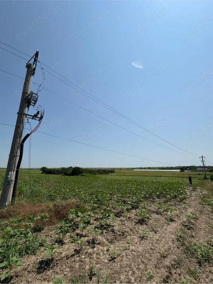 Teren de 8600 mp, în Central