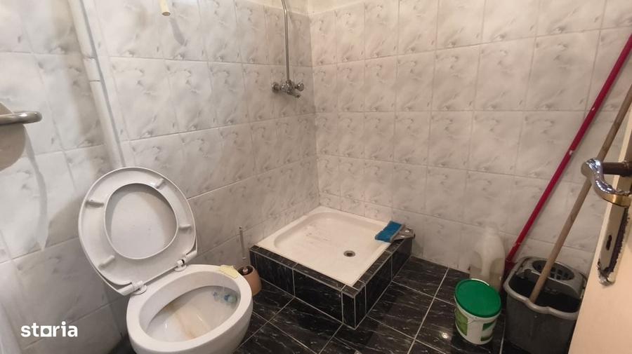 Spațiu comercial, de 30 mp, în Central