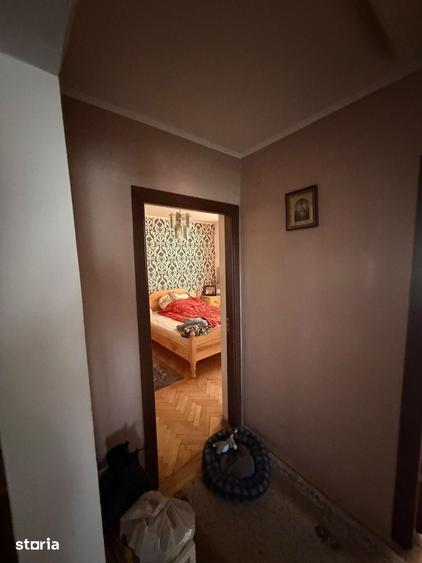 Apartament spa?ios cu 4 camere Marghita, zona centrala - 3