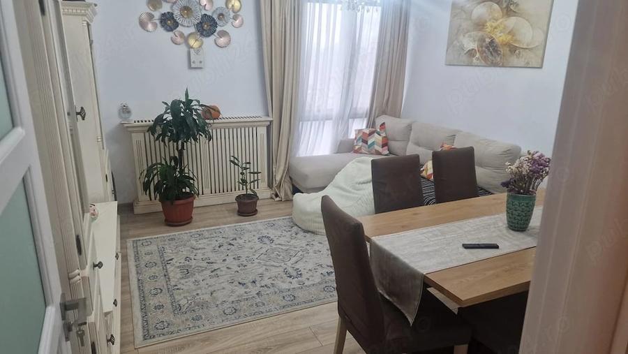 Apartament cu 3 camere decomandat, mobilat în Ultracentral