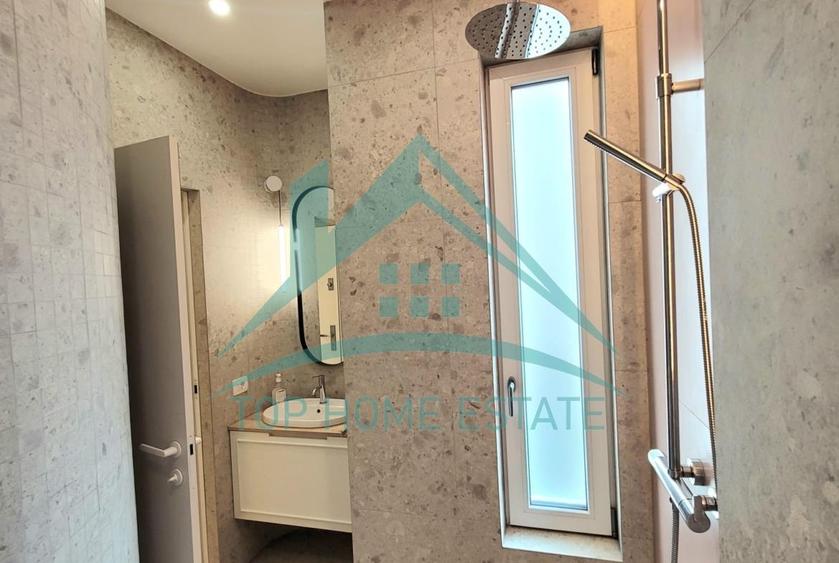 Apartament cu 2 camere semidecomandat, mobilat în Ultracentral